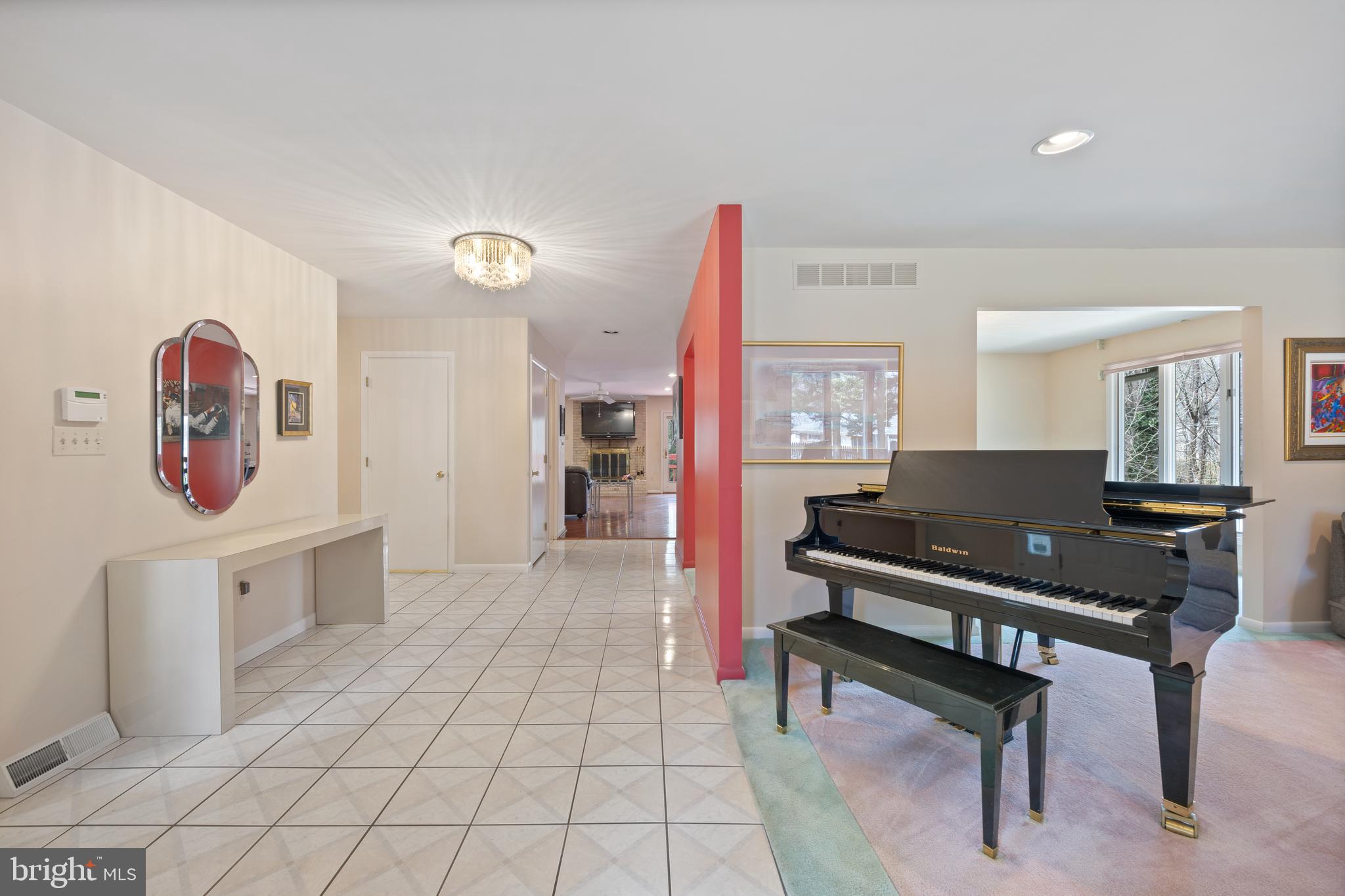 7704 Grasty Road Baltimore, MD 21208 - Photo 4 of 38 Gallery Image 4