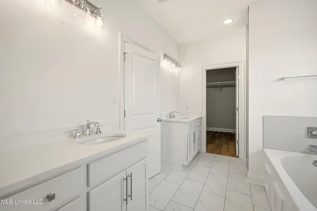 $299,000 | 8 Shade Tree Drive, Carriere, MS 39426