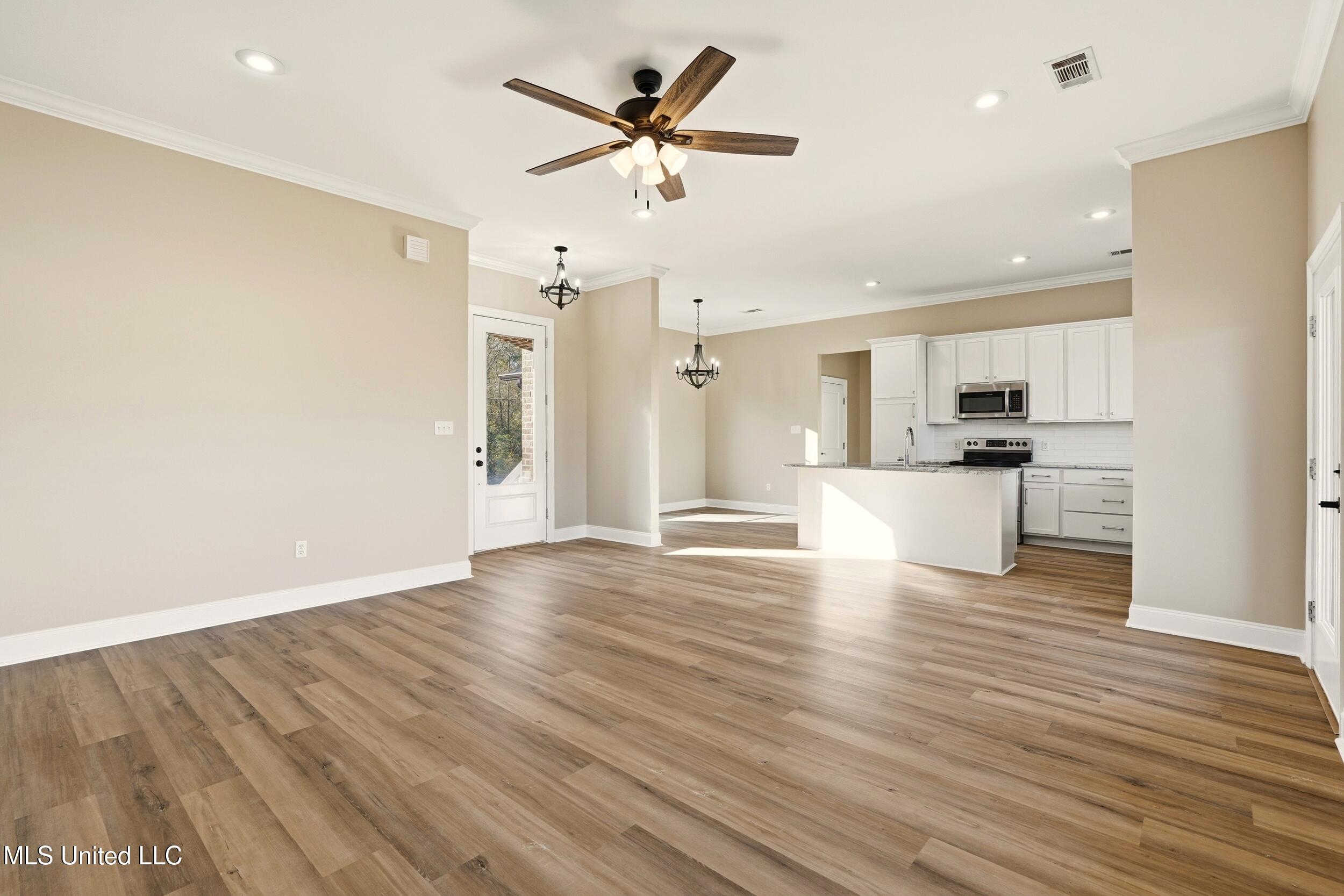 8 Shade Tree Drive Carriere, MS 39426 - Photo 3 of 33 10_a7401100