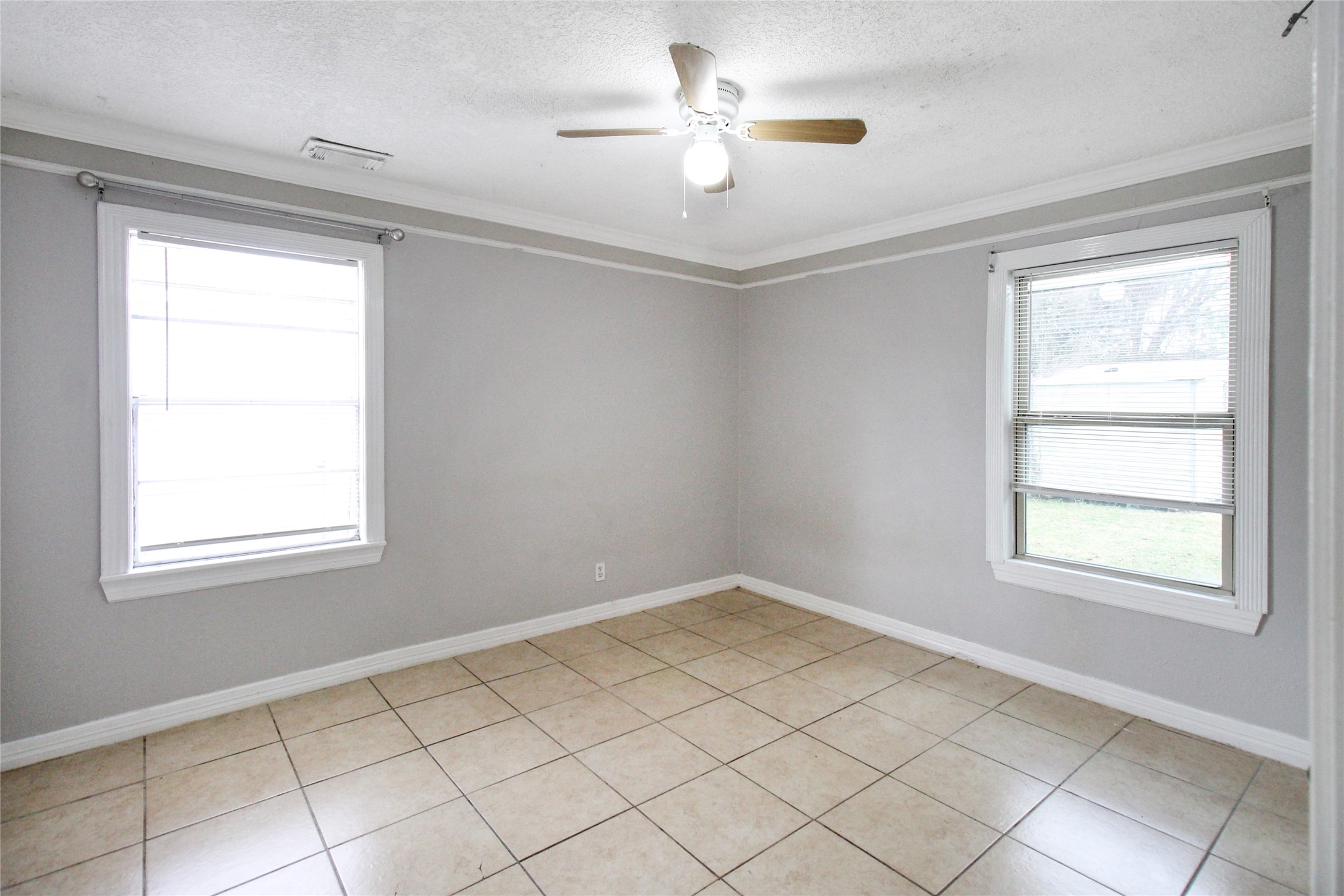 3218 Suiter Way Pasadena, TX 77503 - Photo 10 of 20 Bedroom #1