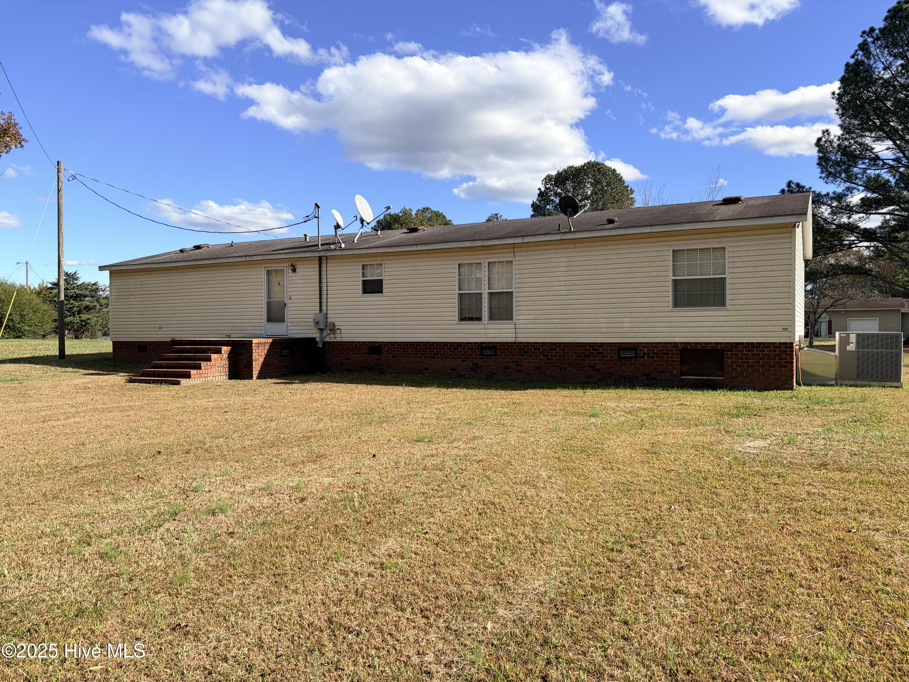 467 Whitehead Road Enfield, NC 27823 - Photo 20 of 20 467Whiteheadbackyard2