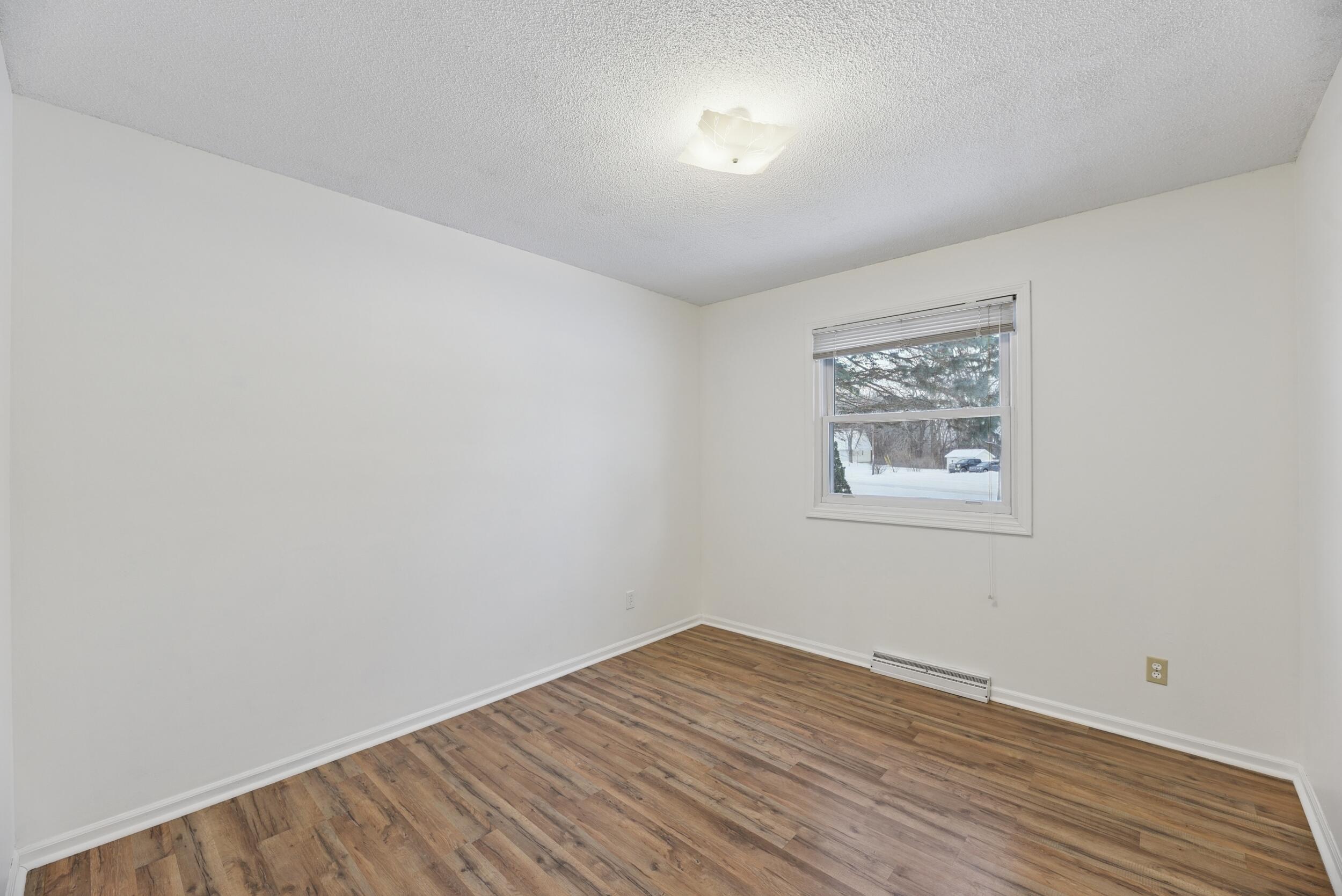 5810 Ridge Road Stevensville, MI 49127 - Photo 8 of 29 Bedroom 2 View A