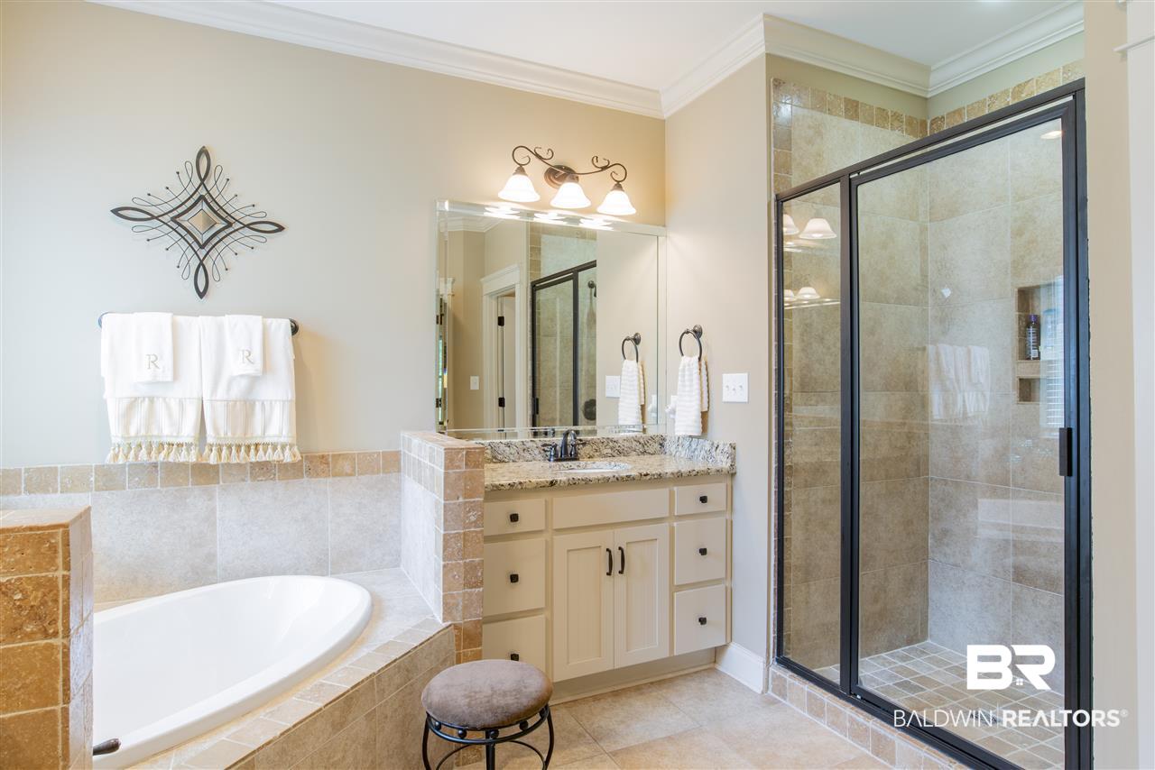 20024 Bunker Loop Fairhope, AL 36532 - Photo 19 of 38 Master Bath