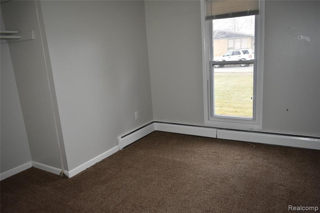2325 West 14 Mile Road Royal Oak, MI 48073 - Photo 8 of 16