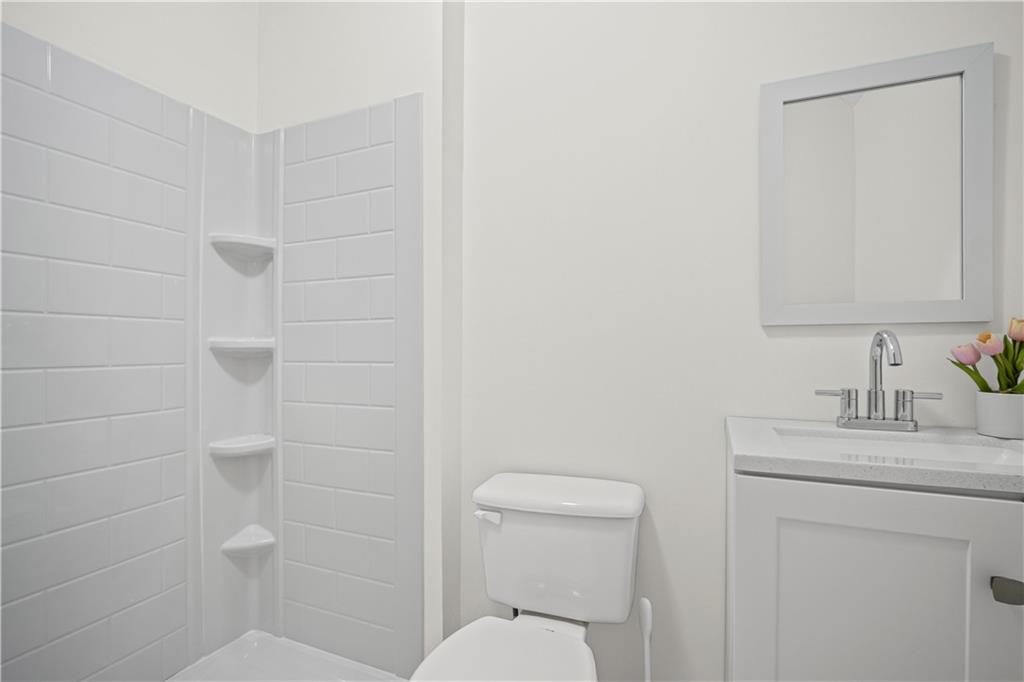 1585 Roper Road Canton, GA 30115 - Photo 31 of 51 Gallery Image 31