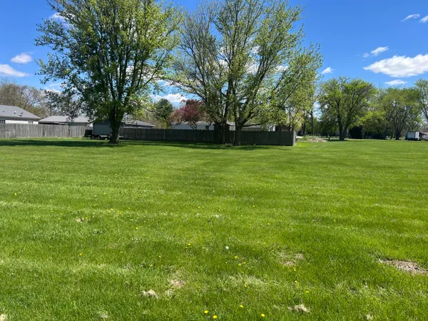 $429,900 | 33291 Maryann Drive, Colon, MI 49040