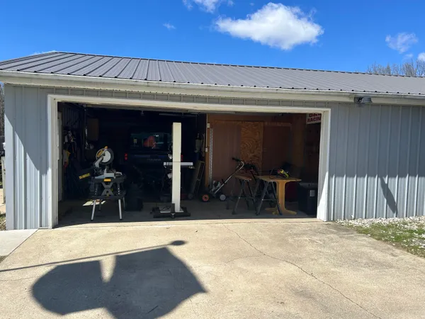 $429,900 | 33291 Maryann Drive, Colon, MI 49040