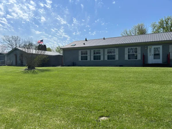 $429,900 | 33291 Maryann Drive, Colon, MI 49040