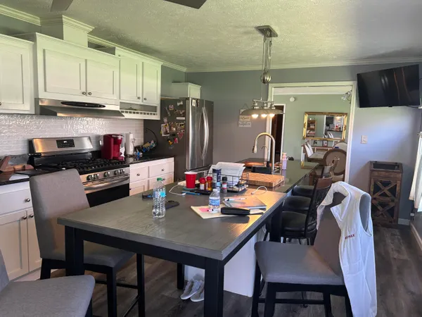 $429,900 | 33291 Maryann Drive, Colon, MI 49040