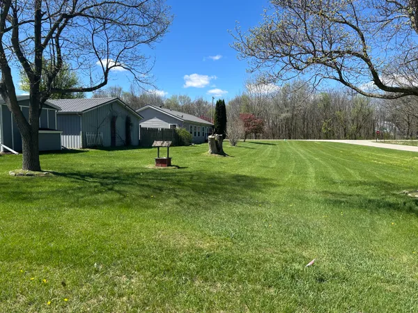 $429,900 | 33291 Maryann Drive, Colon, MI 49040