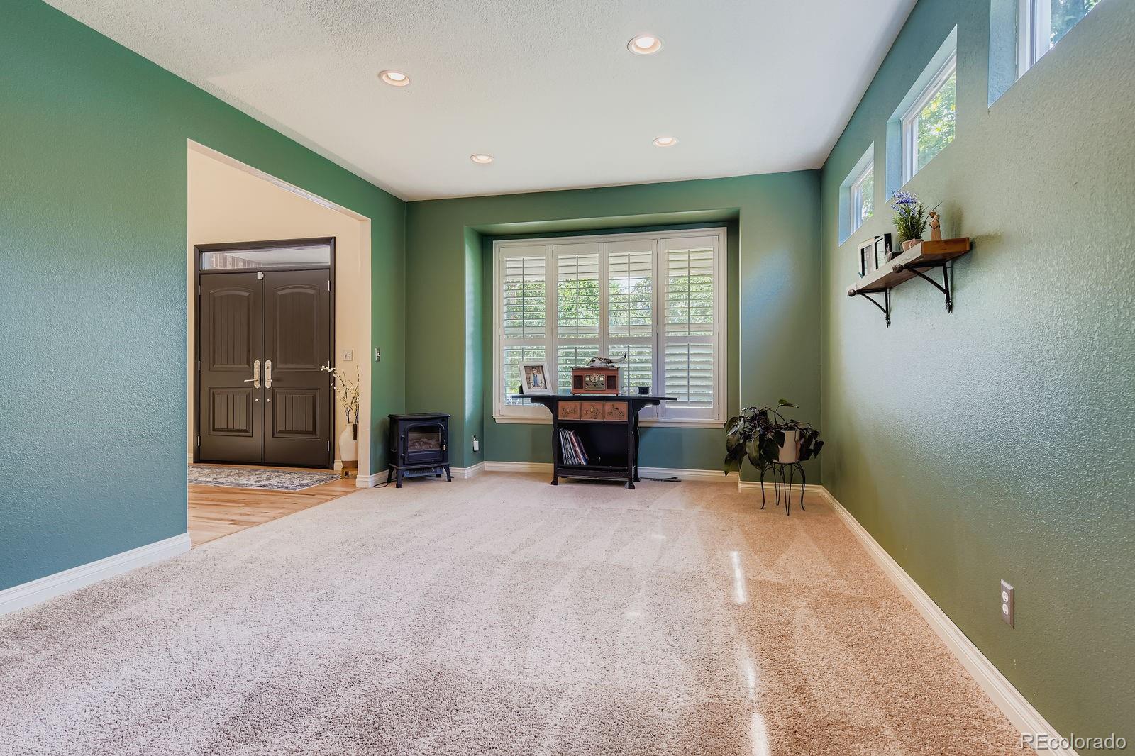 1807 Spring Water Lane Highlands Ranch, CO 80129 - Photo 8 of 27