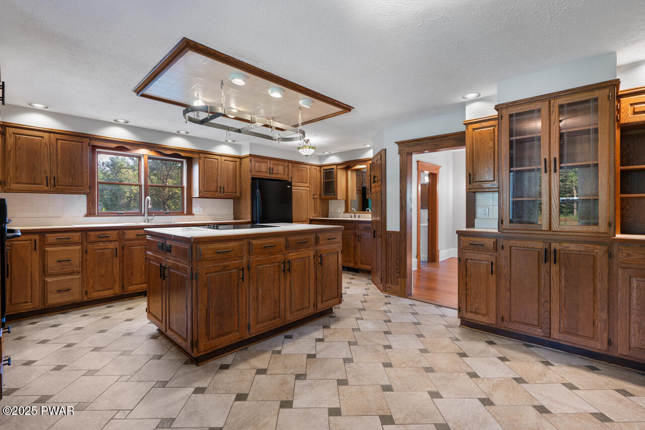 237 Woodtown Road Shohola, PA 18458 - Photo 13 of 56