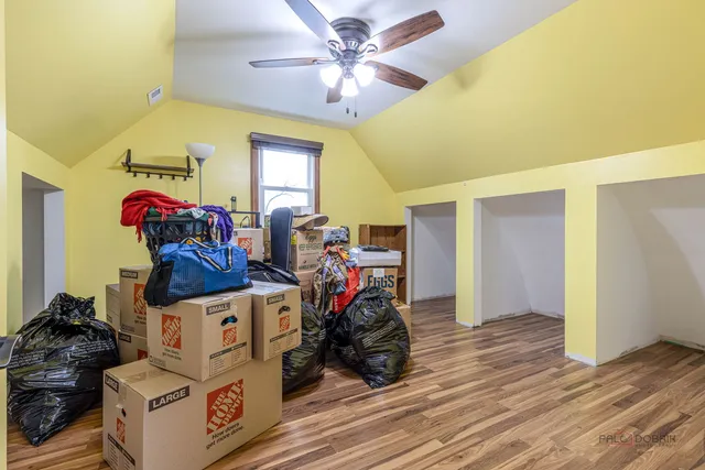 $550,000 | 516 North Emroy Avenue, Elmhurst, IL 60126