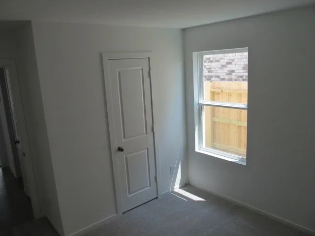 $2,200 | 9239 Coral Trout Way, Baytown, TX 77521