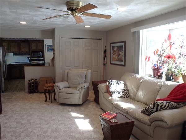 25 Bantry Road Framingham, MA 01701 - Photo 5 of 18