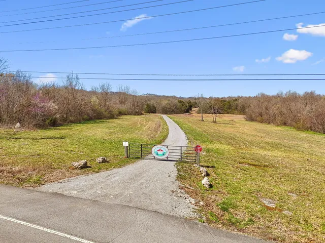 $1,900,000 | 0 West Ellington Parkway, Lewisburg, TN 37091