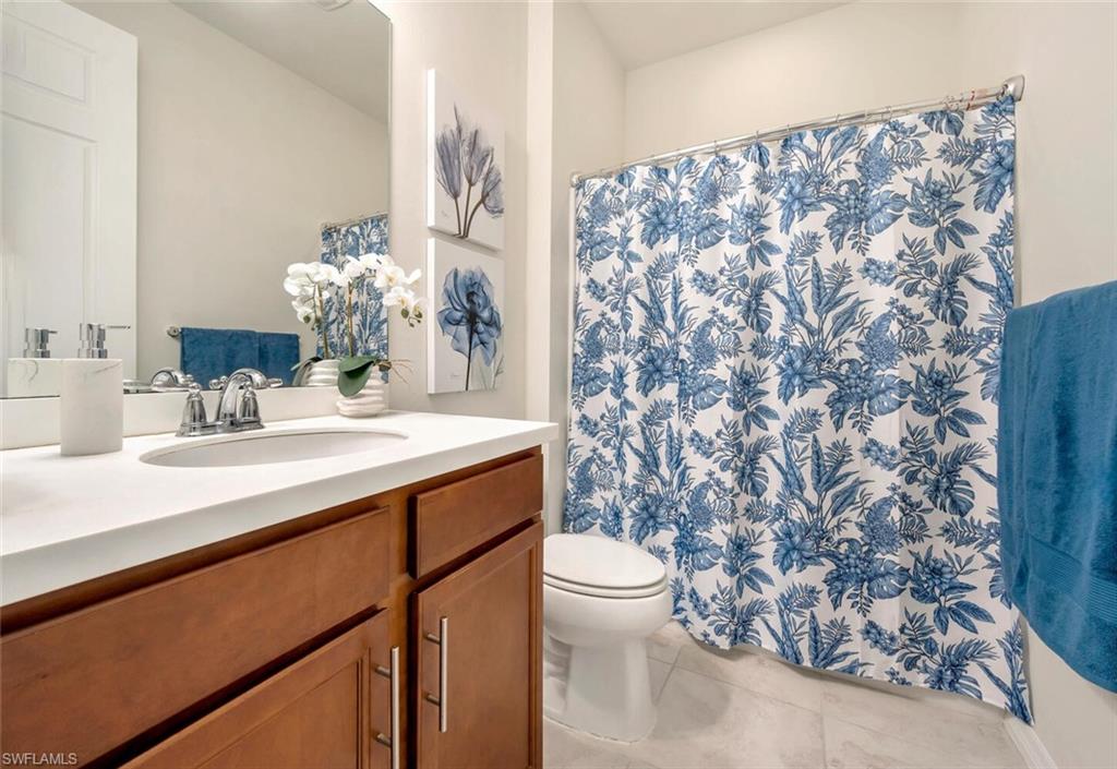 10874 Dennington Road Fort Myers, FL 33913 - Photo 23 of 40 Guest Bath