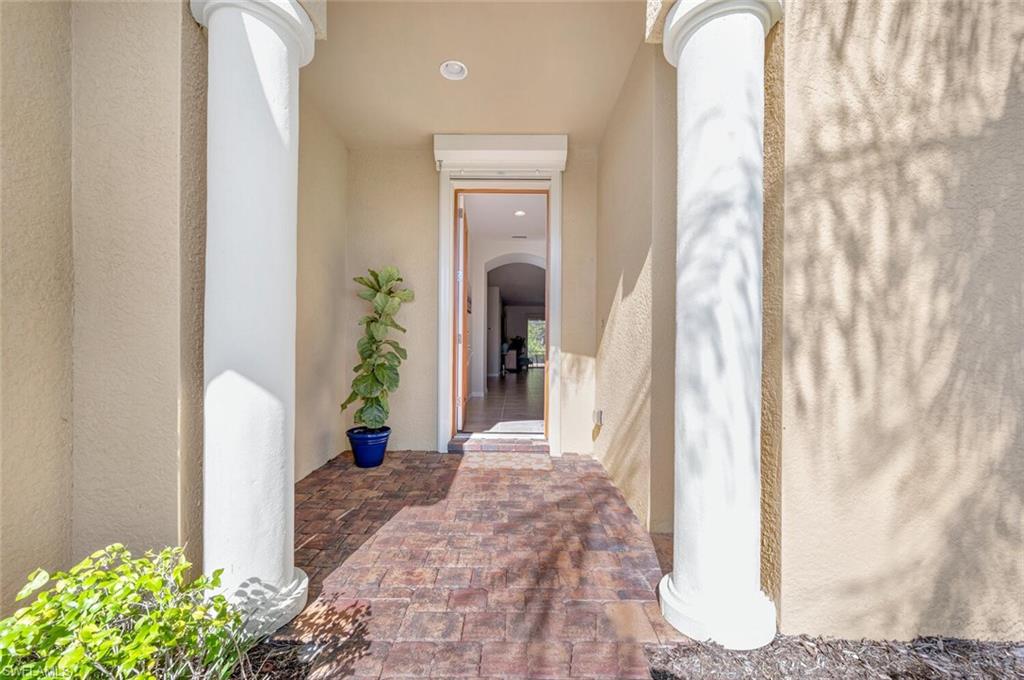 10874 Dennington Road Fort Myers, FL 33913 - Photo 3 of 40 Please, come in!