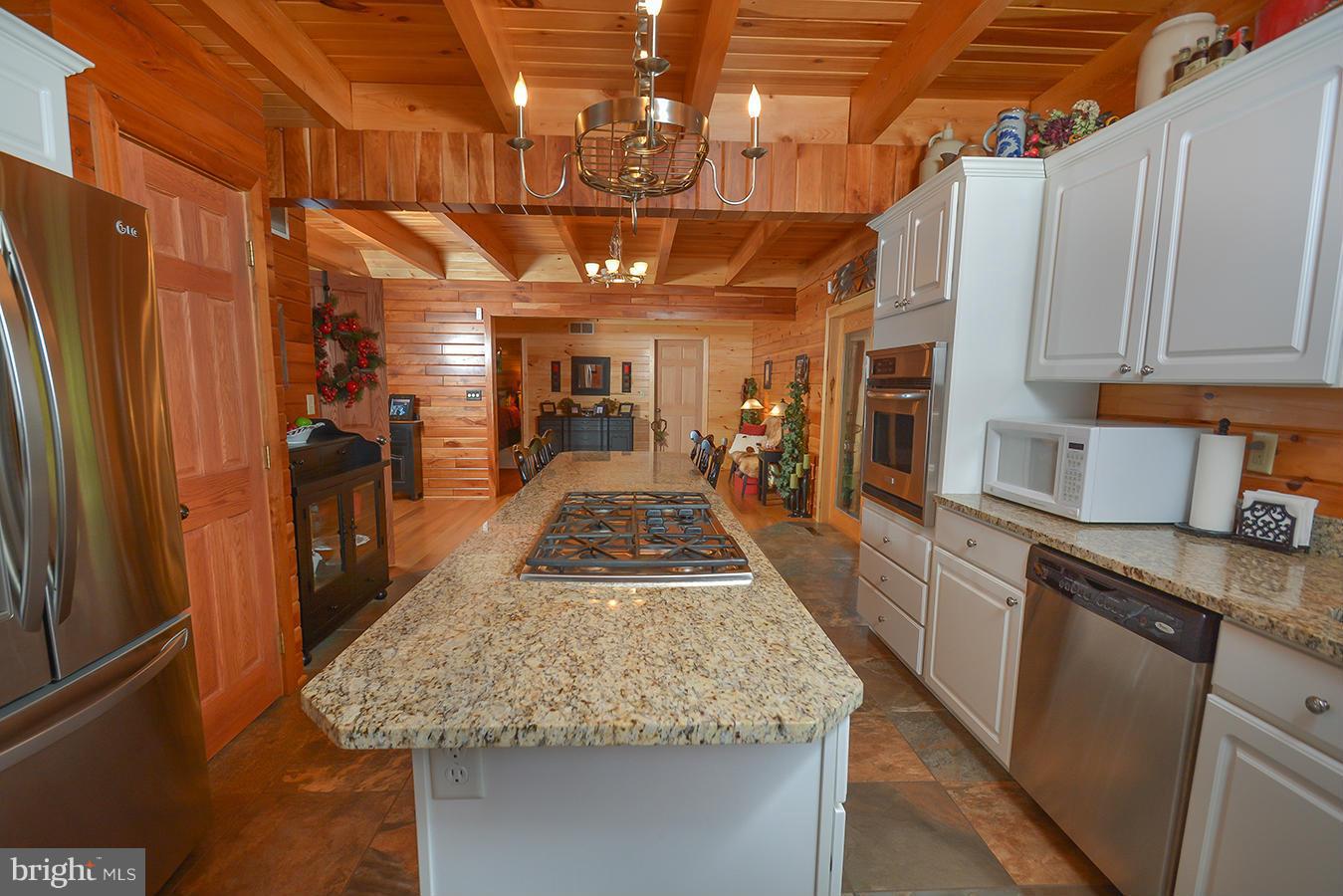 1655 Mayhew Inn Road Oakland, MD 21550 - Photo 10 of 30 Kitchen