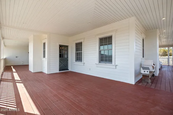 $985,000 | 70 Cr N3077 Vernon Az 85940, Show Low, AZ 85901