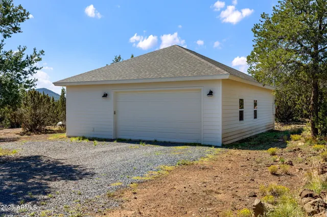 $985,000 | 70 Cr N3077 Vernon Az 85940, Show Low, AZ 85901