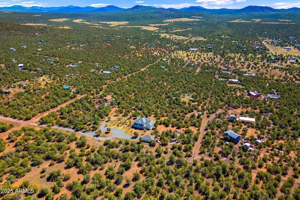 $985,000 | 70 Cr N3077 Vernon Az 85940, Show Low, AZ 85901