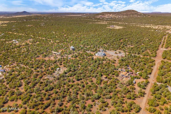 $985,000 | 70 Cr N3077 Vernon Az 85940, Show Low, AZ 85901