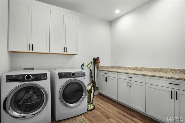 $475,000 | 119 Reagan Drive, Troy, IL 62294