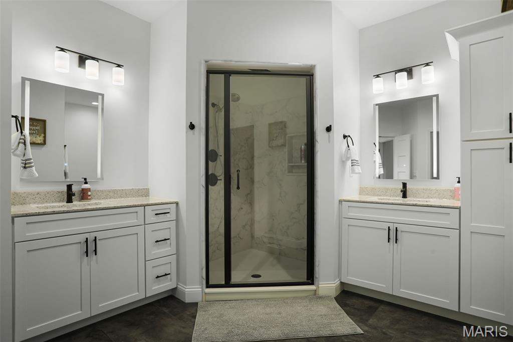 119 Reagan Drive Troy, IL 62294 - Photo 18 of 26