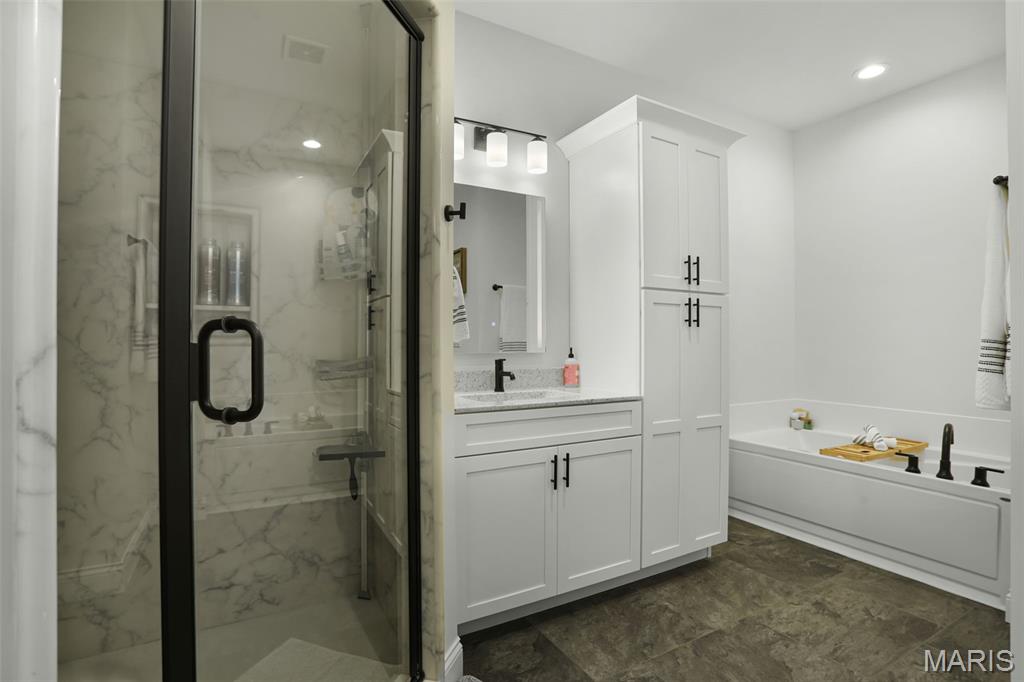 119 Reagan Drive Troy, IL 62294 - Photo 19 of 26