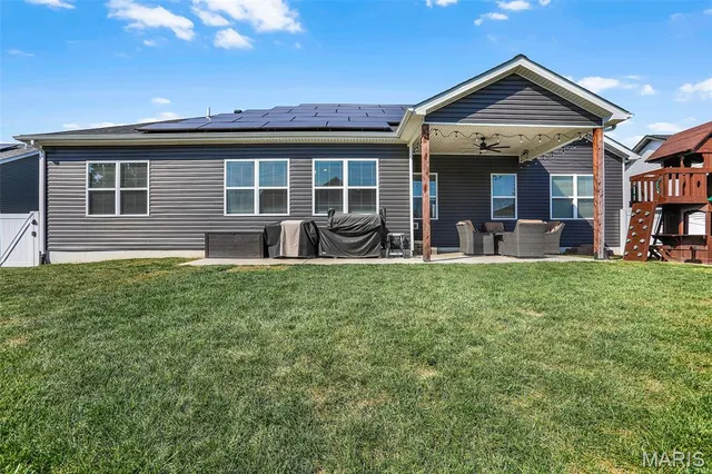 $475,000 | 119 Reagan Drive, Troy, IL 62294