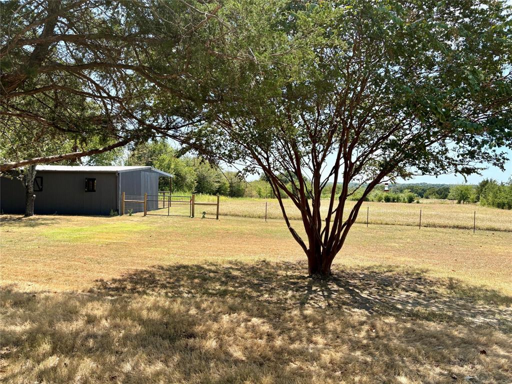 5790 Dripping Spring Road Sherman, TX 75090 - Photo 24 of 40 Gallery Image 24