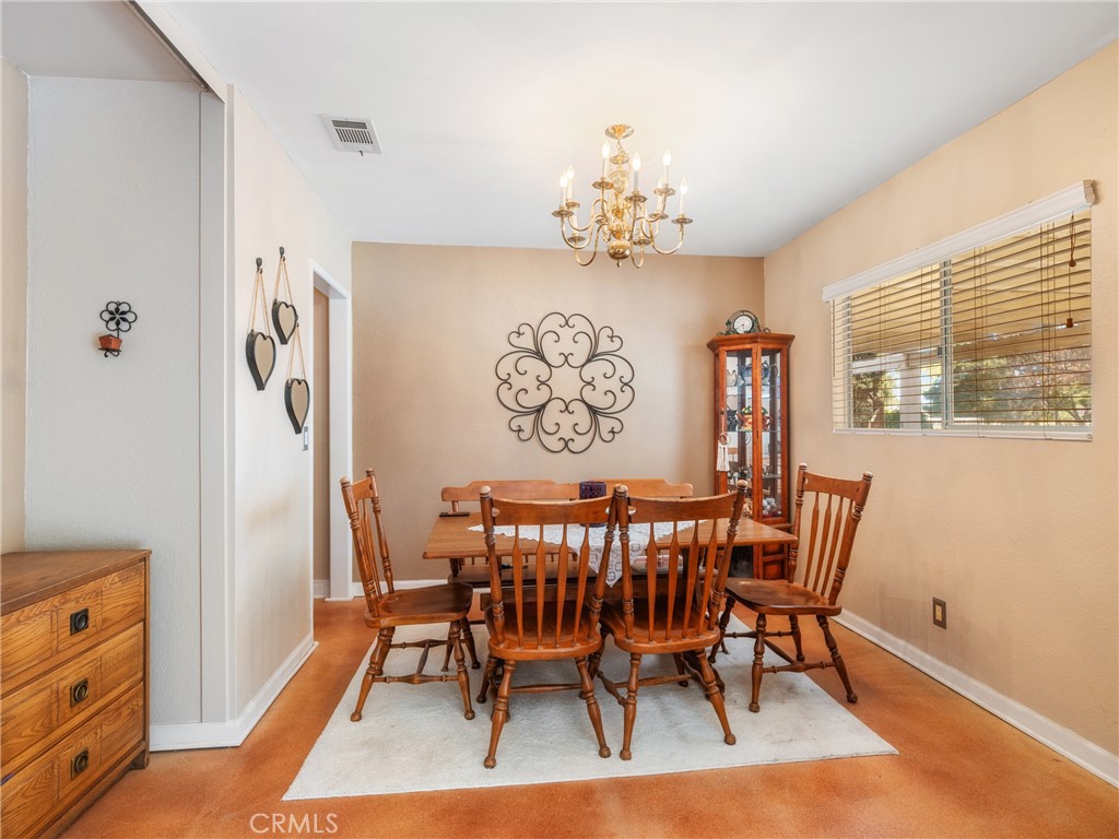 27767 Hummingbird Lane Helendale, CA 92342 - Photo 19 of 34