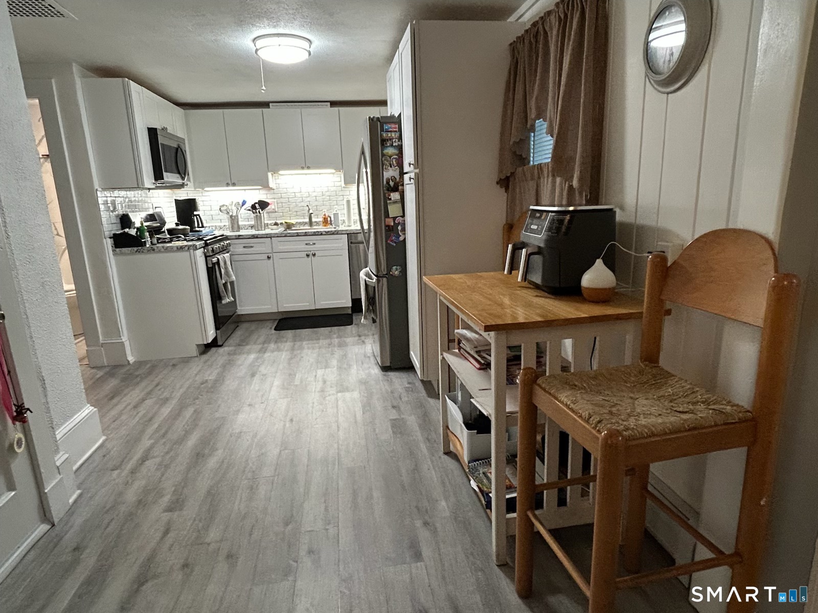 90 Sims Street Bridgeport, CT 06604 - Photo 5 of 16