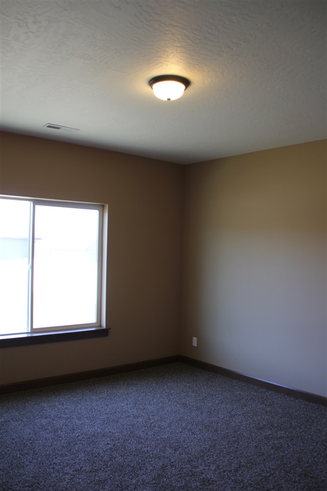 10303 North Alberta Road, Unit JB02 Spokane, WA 99208 - Photo 14 of 20 Gallery Image 14