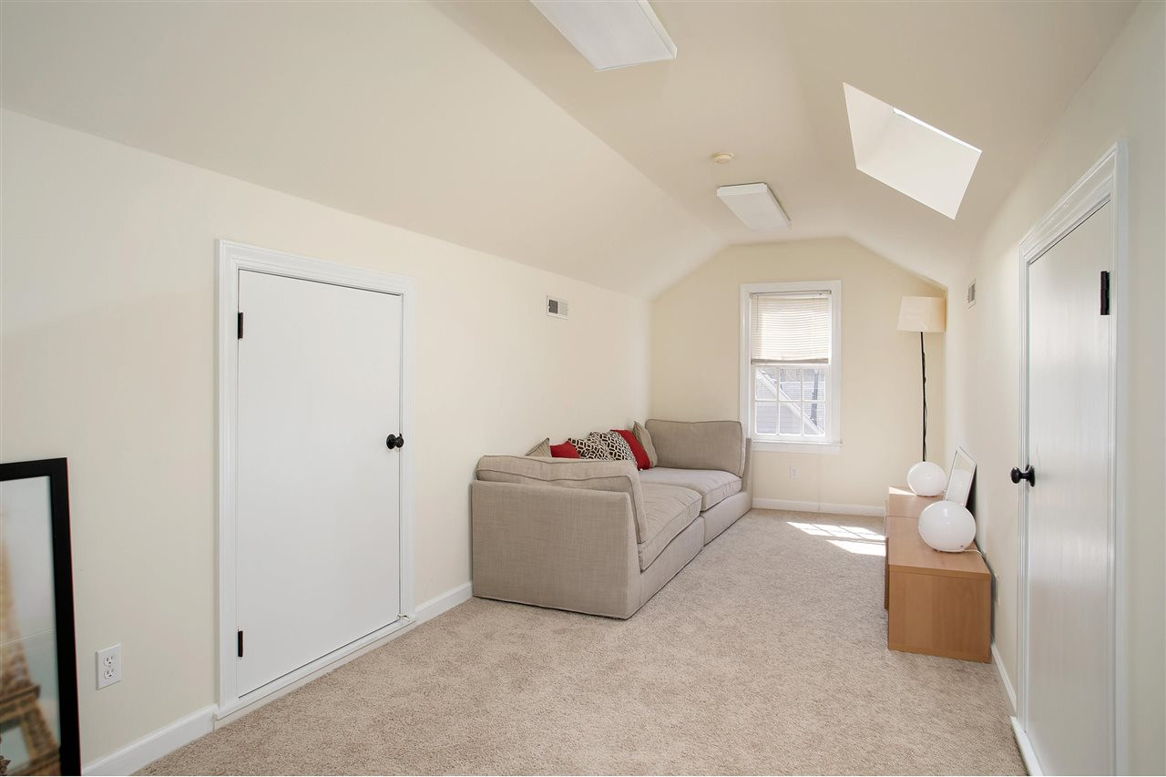 7102 Spring Ridge Road Cary, NC 27518 - Photo 22 of 25 SWEET!! THIRD FLOOR SPACE WITH CARPET AND SKY LIGHTS! LOVE THIS SPACE - TO BE USED AS PRIVATE OFFICE? EXERCISE SPACE? KIDS PLAY? MUSIC ROOM? FLEX SPACE