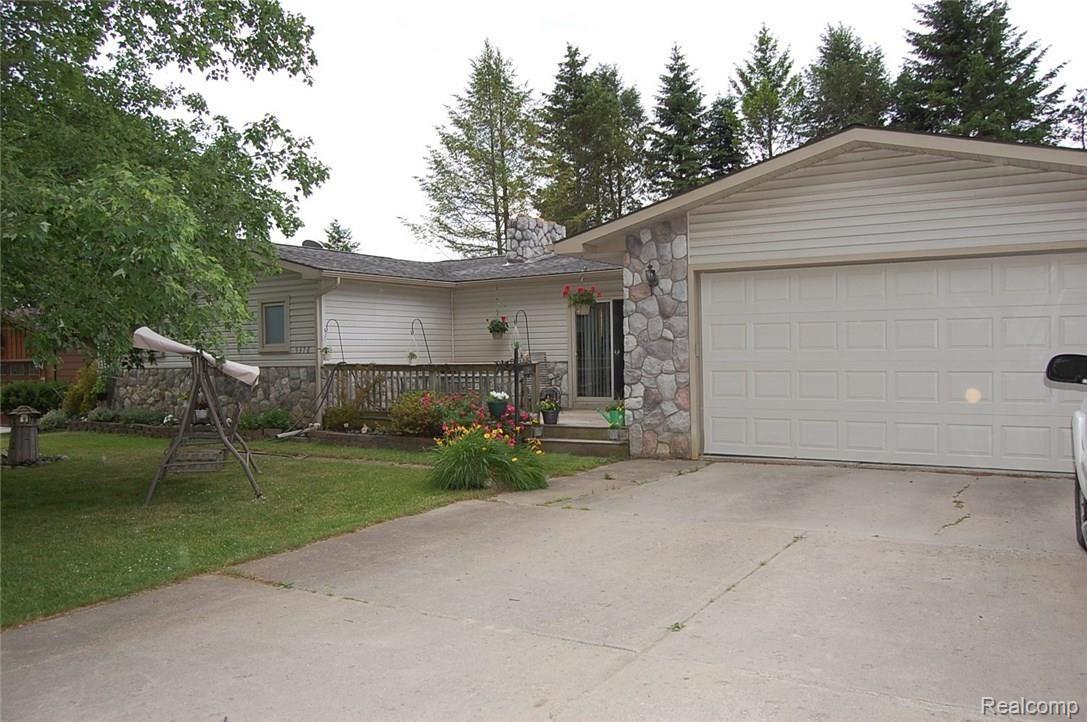 5378 Ridgemont Street Howell, MI 48843 - Photo 26 of 26 DSC_0128.JPG