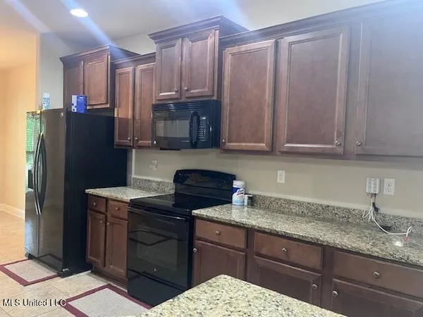 $1,875 | 3840 River Trace Drive, D'Iberville, MS 39540