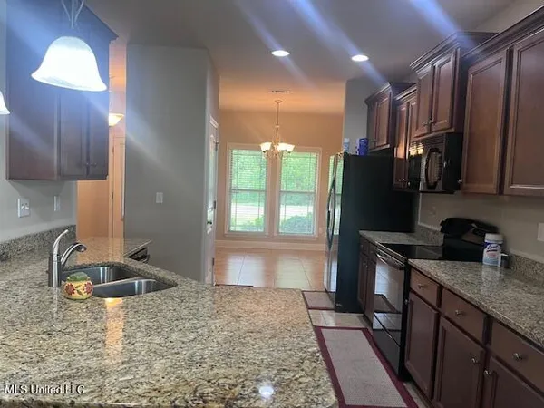 $1,875 | 3840 River Trace Drive, D'Iberville, MS 39540