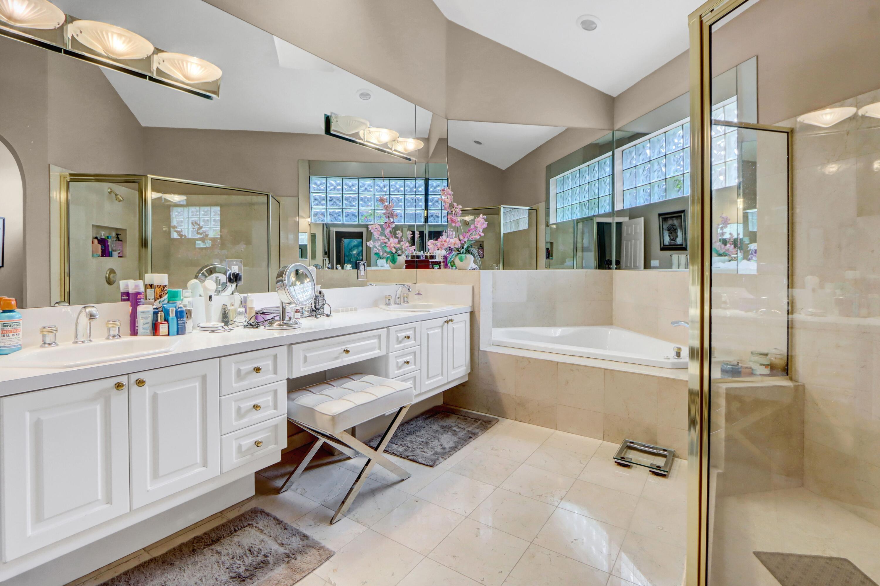 3346 Northwest 53rd Circle Boca Raton, FL 33496 - Photo 11 of 33 Primary Bathroom