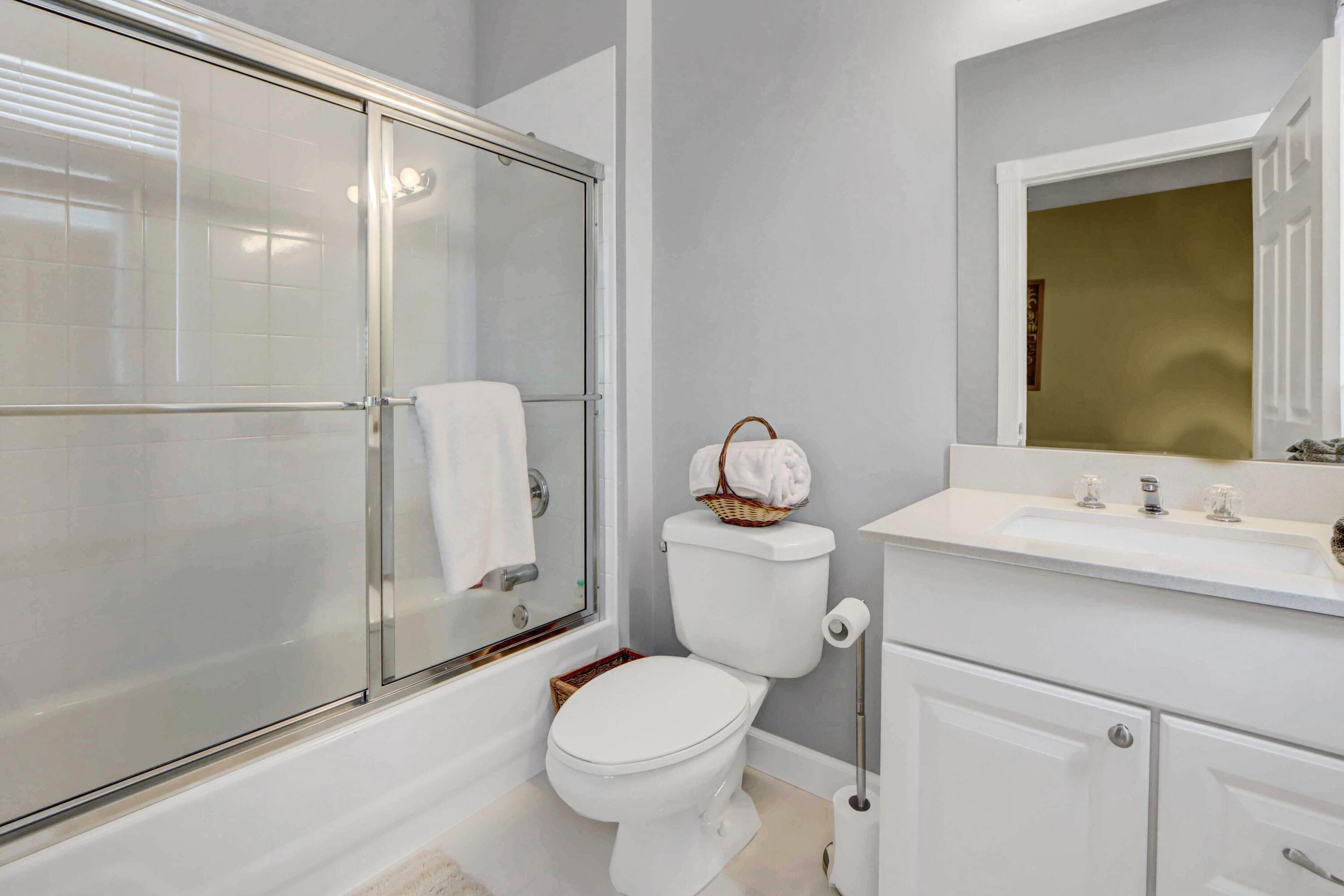 3346 Northwest 53rd Circle Boca Raton, FL 33496 - Photo 13 of 33 Bathroom 2