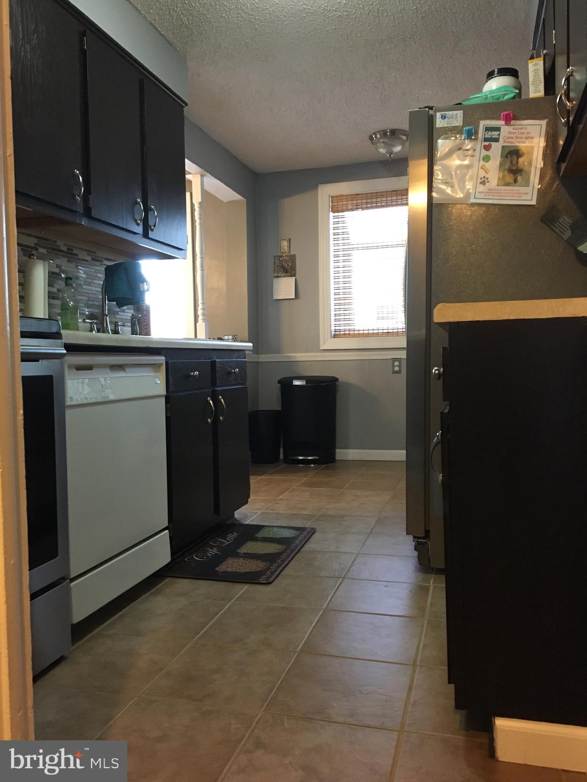 3405 Holyoke Road Philadelphia, PA 19114 - Photo 37 of 51 Kitchen