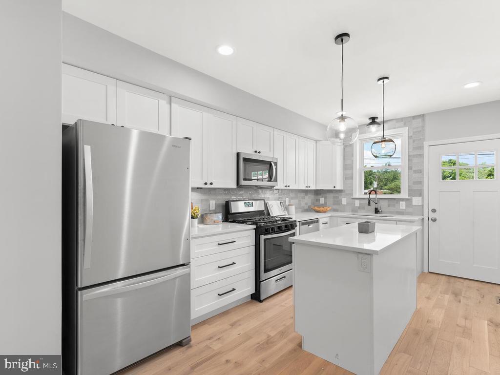 3517 Keswick Road Baltimore, MD 21211 - Photo 6 of 36 Gallery Image 6