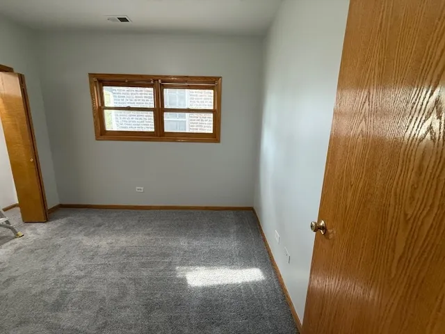 $2,400 | 1340 North Campbell Avenue, Unit 2, Chicago, IL 60622