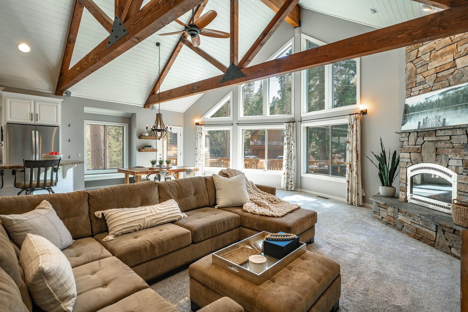 12465 Pine Forest Road Truckee, CA 96161 - Photo 1 of 28 Vaulted Great Room