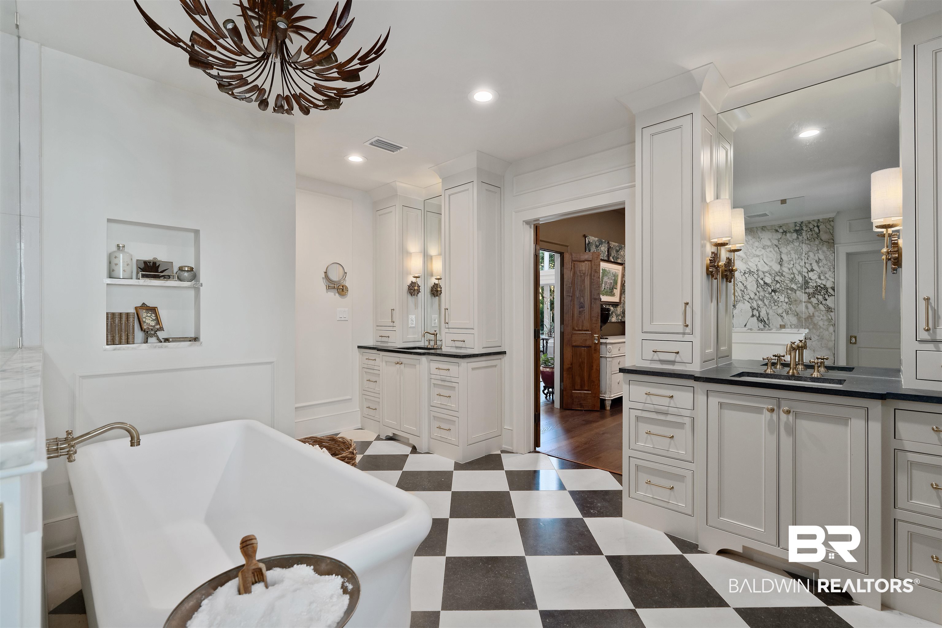 59 North Church Street Fairhope, AL 36532 - Photo 14 of 51 Primary Bath