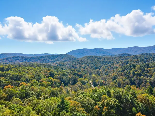 a view of a mountain range with sky view