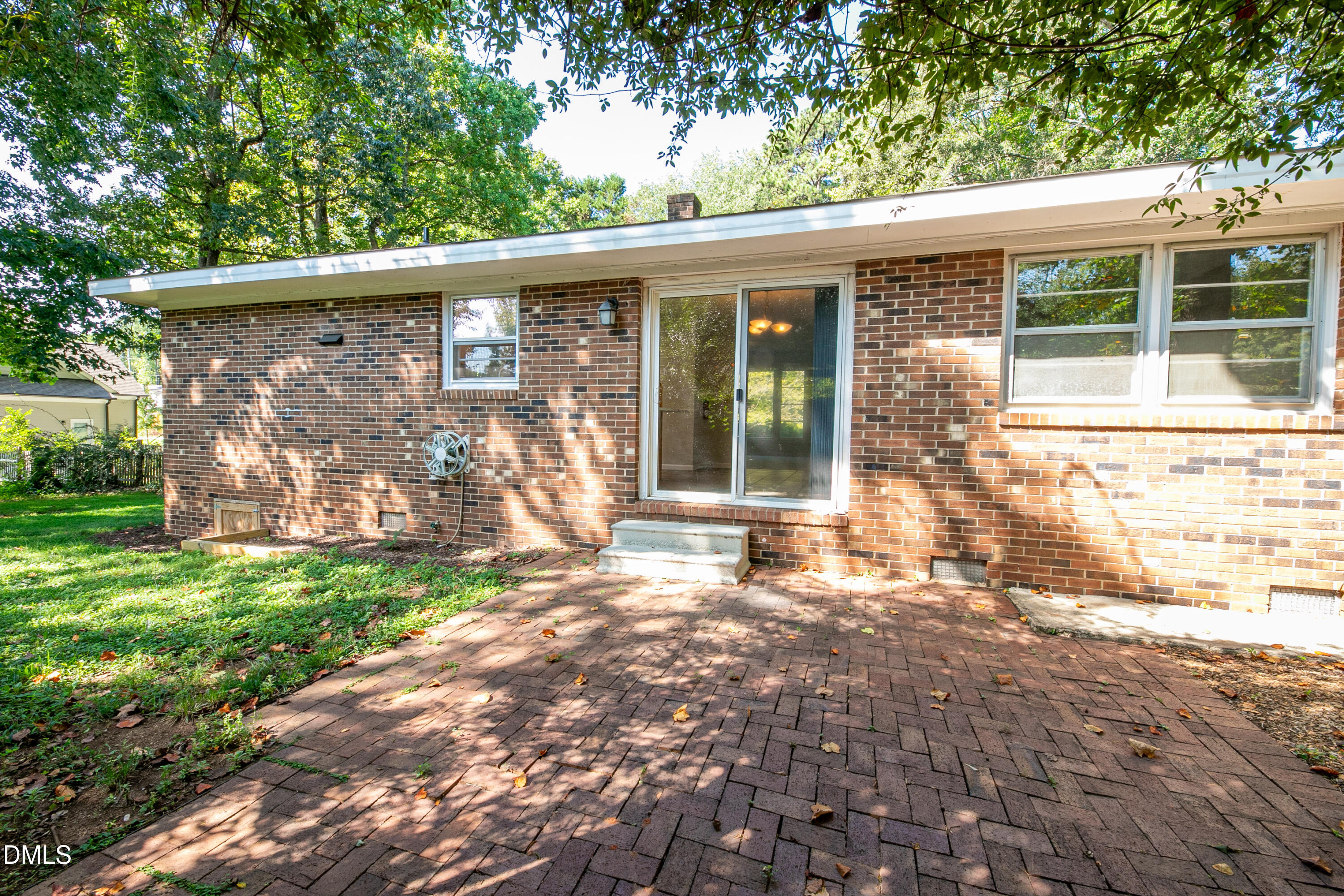 1308 Azalea Drive Raleigh, NC 27607 - Photo 21 of 24 2E6A0351 (1)