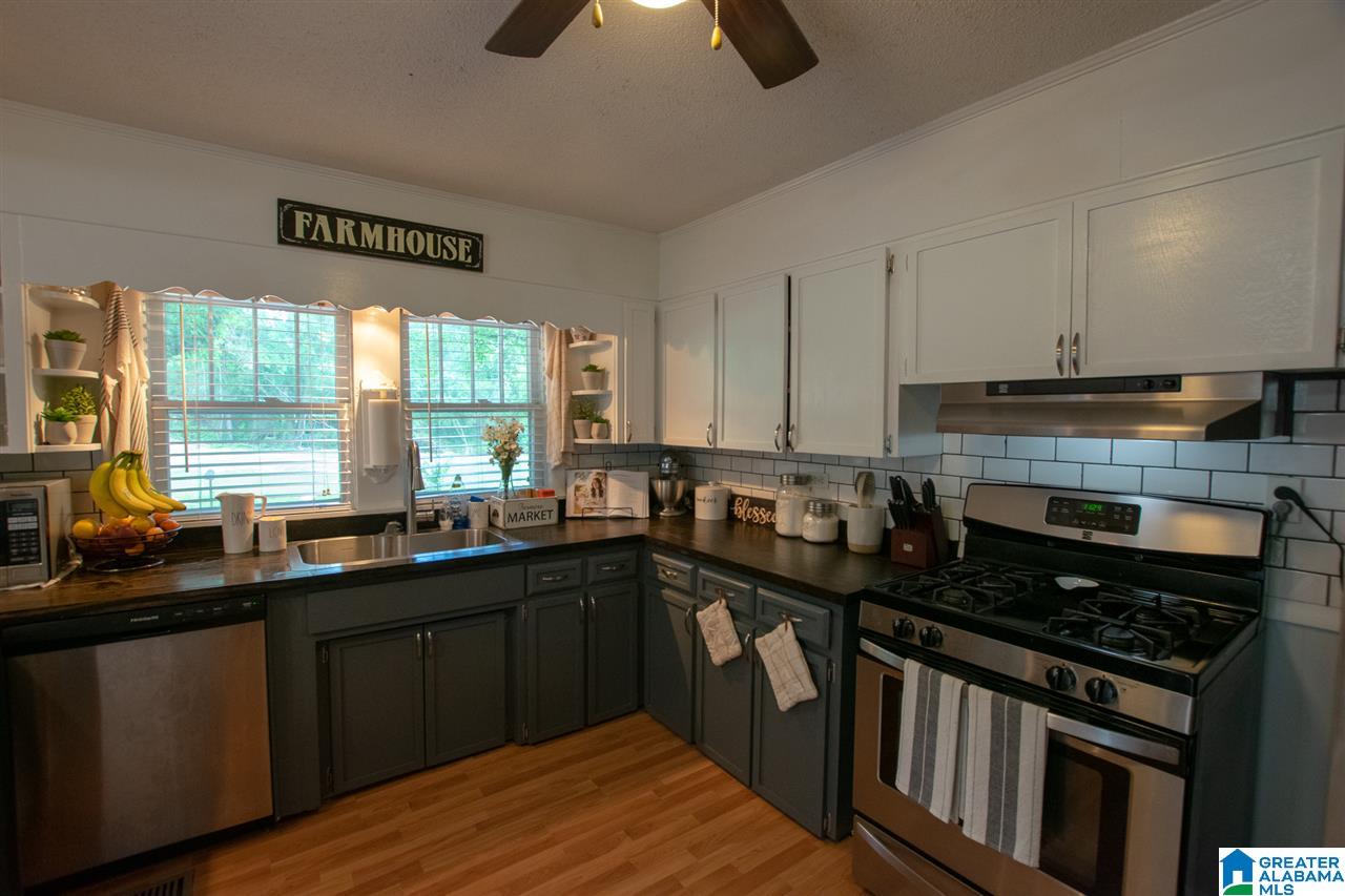 624 Pinewood Court Bessemer, AL 35023 - Photo 18 of 40