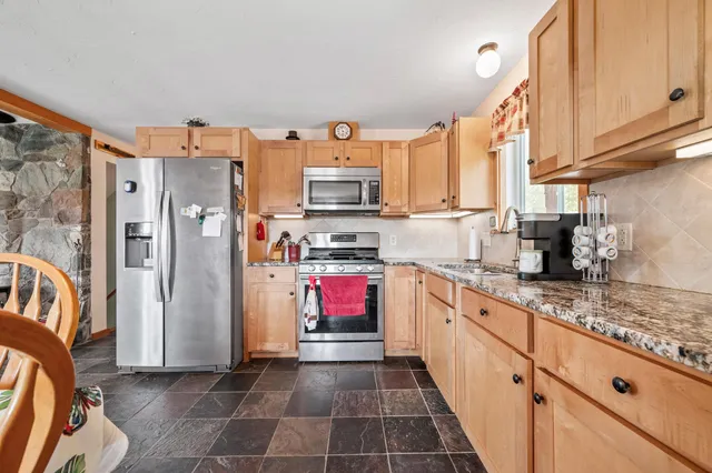 $850,000 | 67 Mt Gardner Road, Bath, NH 03740